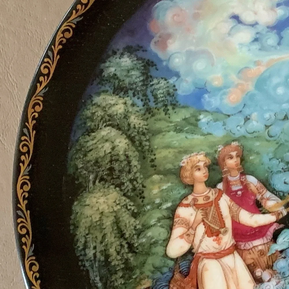 Love's Finale - Snowmaiden Russian Porcelain Plate(1990) Kholuy Art Studios. - Picture 13 of 13